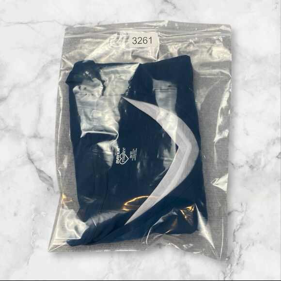 Avenue Your Tee Womens sz 30/32- 3/4 Sleeve Blue White T Shirt MSRP: $35 - Picture 13 of 15